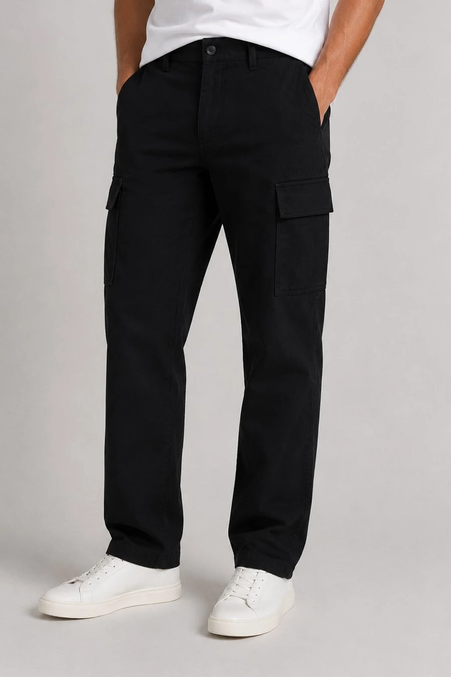 Pantalón Gabardina Bolsa Cargo - Negro